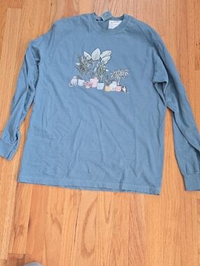 Womens Long-Sleeve Plant Graphic Tee - Blue